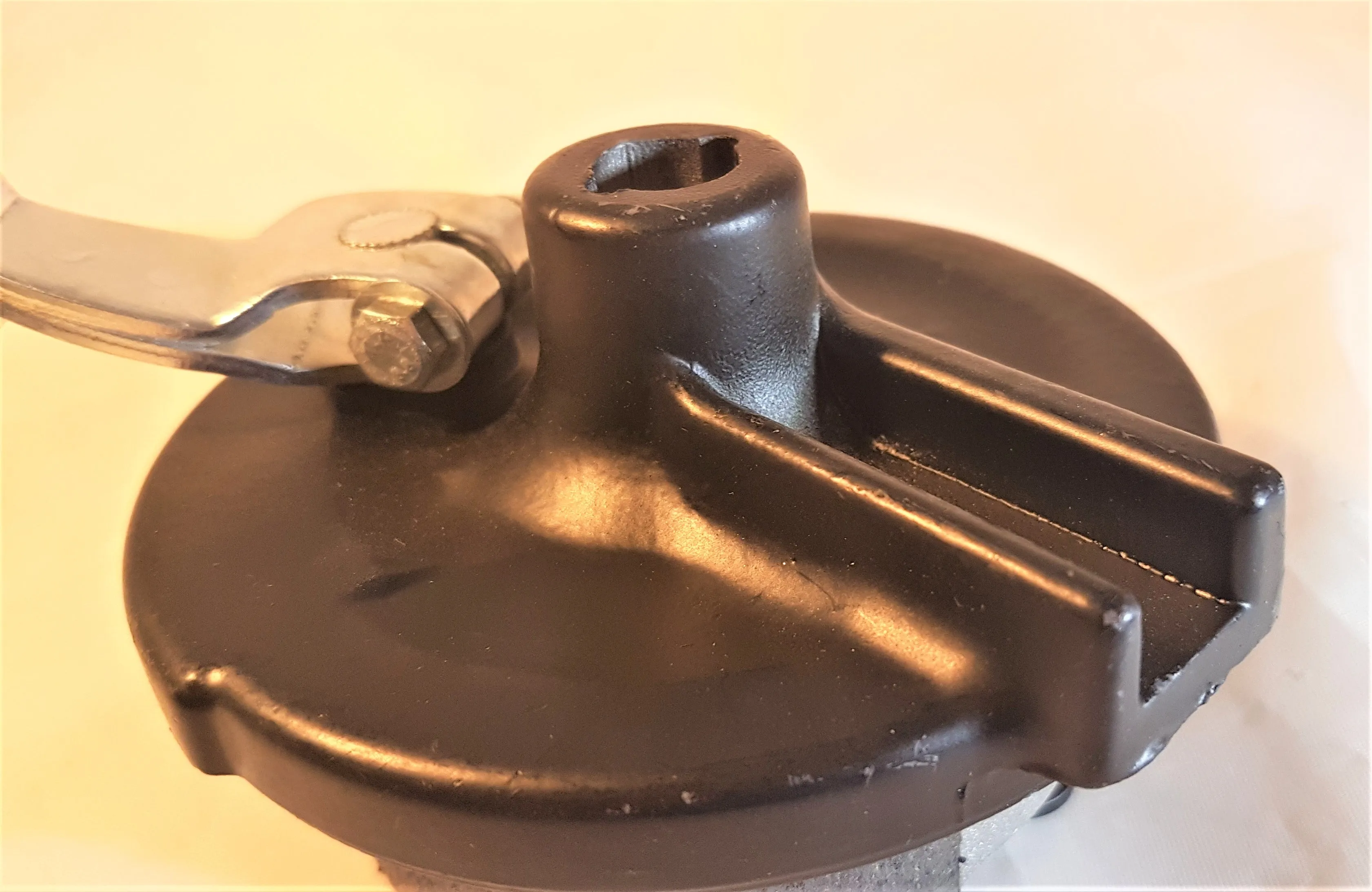BS019 FRONT RIGHT DRUM BRAKE SHOES & RIGHT HUB 110CC 125CC DIRT QUAD BIKE